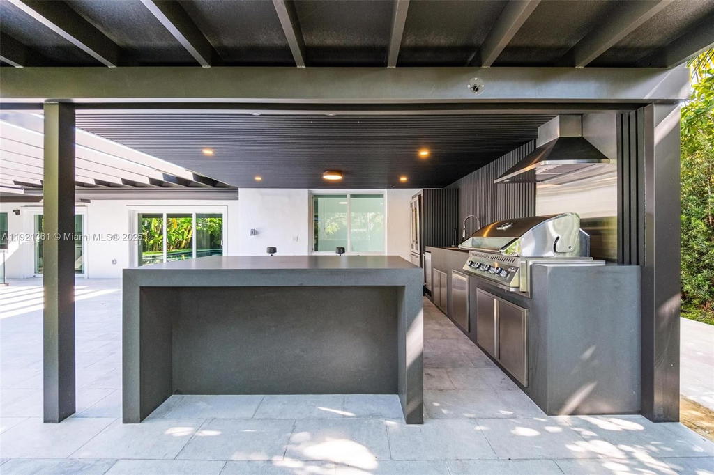 Real estate property located at 10618 11th ct, Miami-dade, Miami Shores Estates, Miami Shores, FL