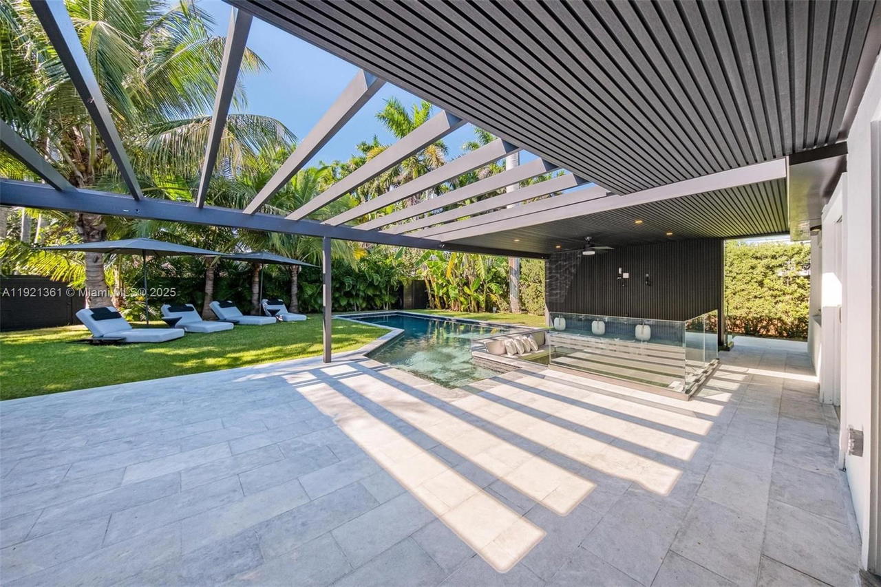 Real estate property located at 10618 11th ct, Miami-dade, Miami Shores Estates, Miami Shores, FL