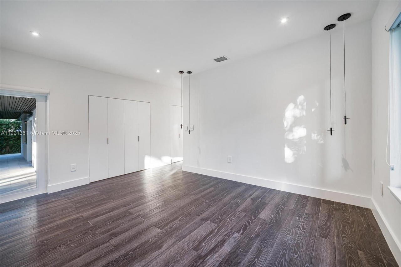 Real estate property located at 10618 11th ct, Miami-dade, Miami Shores Estates, Miami Shores, FL