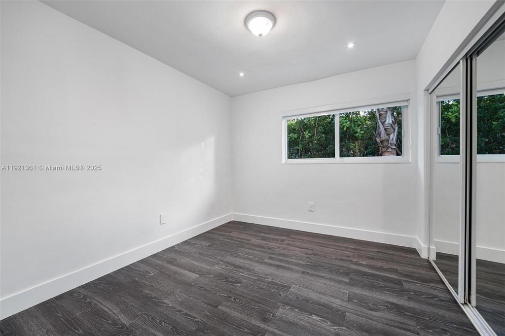 Real estate property located at 10618 11th ct, Miami-dade, Miami Shores Estates, Miami Shores, FL
