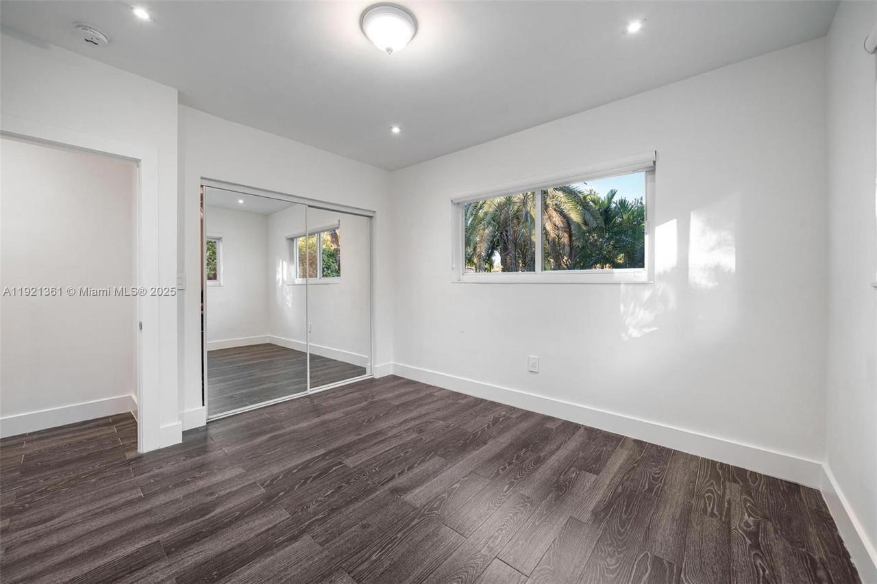 Real estate property located at 10618 11th ct, Miami-dade, Miami Shores Estates, Miami Shores, FL