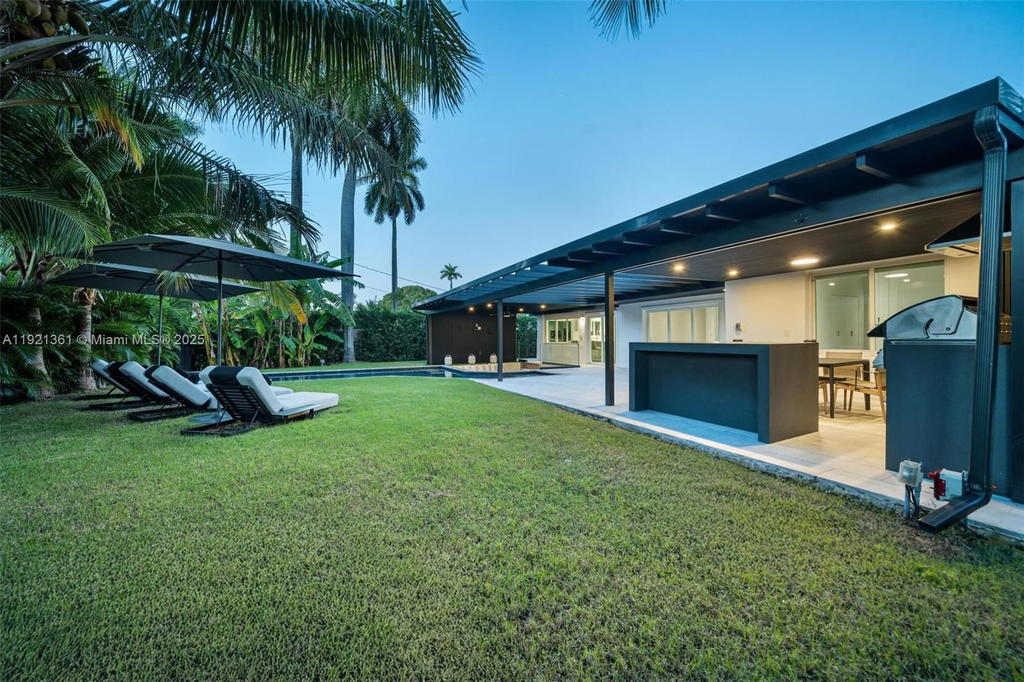 Real estate property located at 10618 11th ct, Miami-dade, Miami Shores Estates, Miami Shores, FL