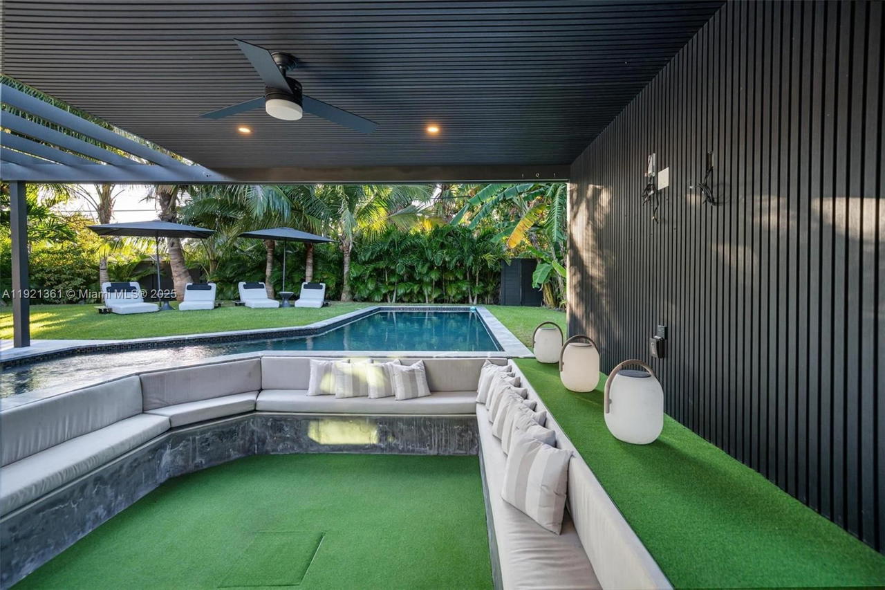 Real estate property located at 10618 11th ct, Miami-dade, Miami Shores Estates, Miami Shores, FL