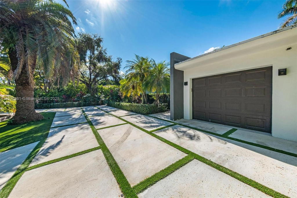 Real estate property located at 10618 11th ct, Miami-dade, Miami Shores Estates, Miami Shores, FL