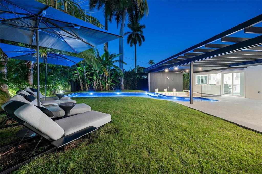 Real estate property located at 10618 11th ct, Miami-dade, Miami Shores Estates, Miami Shores, FL