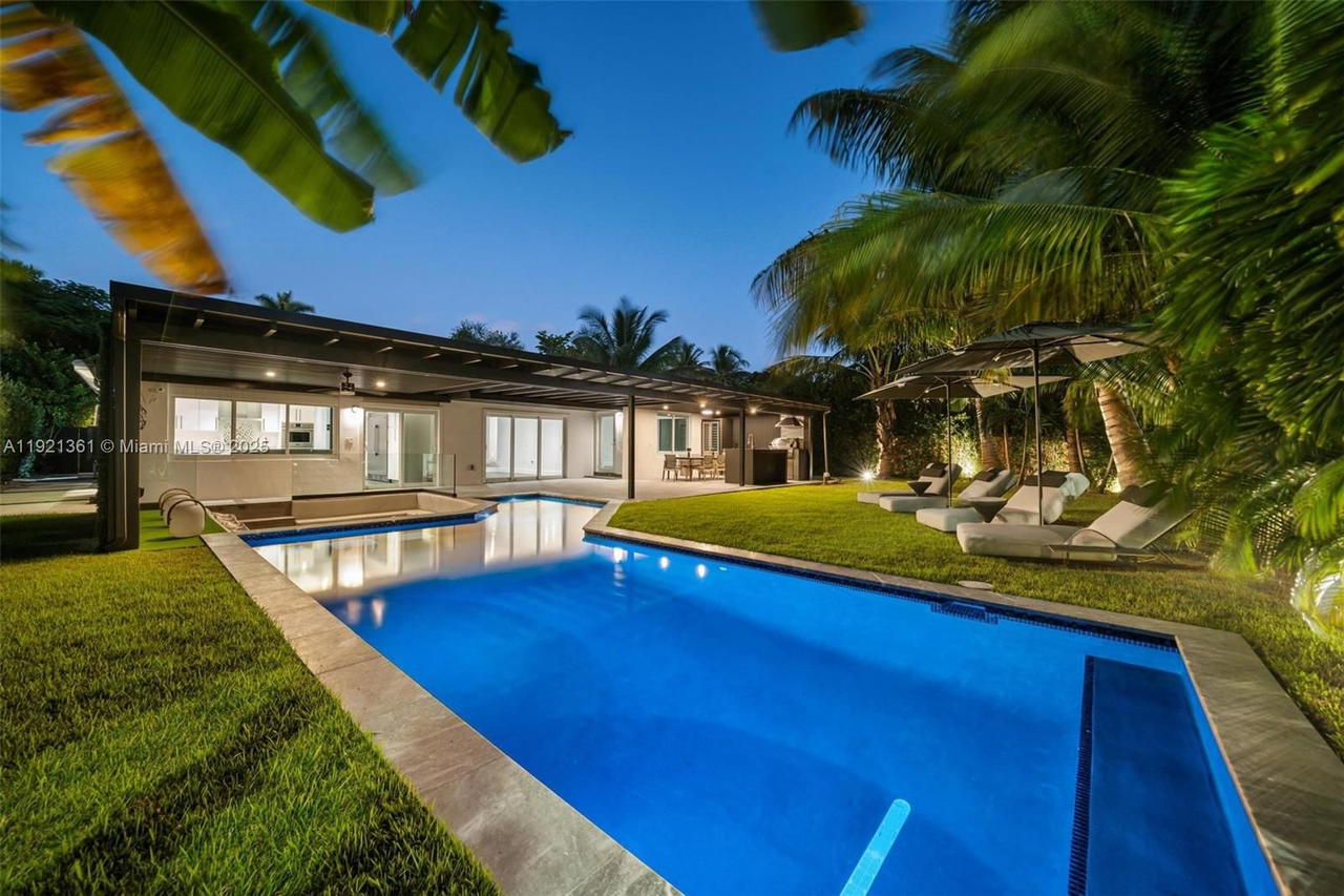 Real estate property located at 10618 11th ct, Miami-dade, Miami Shores Estates, Miami Shores, FL