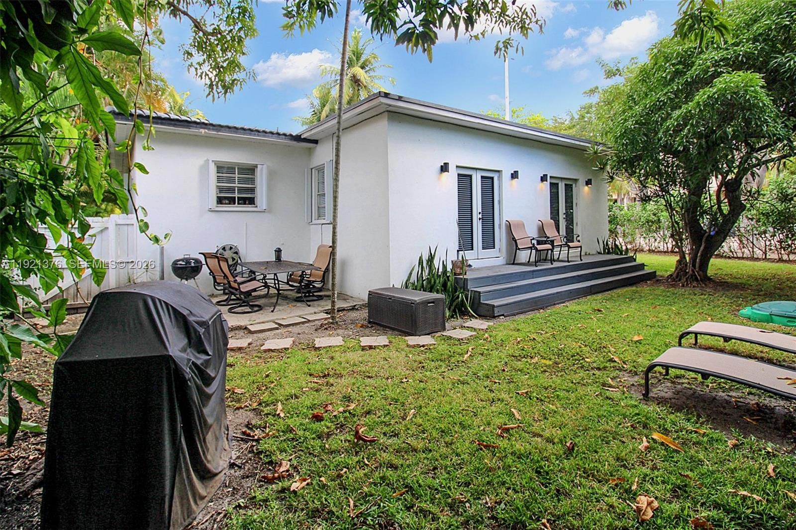 Real estate property located at 100 30th Rd, Miami-dade, East Shenandoah, Miami, FL