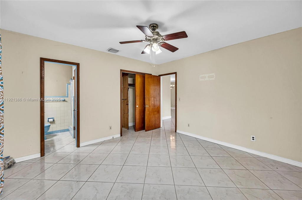 Real estate property located at 14500 5th Ct, Miami-dade, Oak Ranch Manor Corr Pl O, Miami, FL