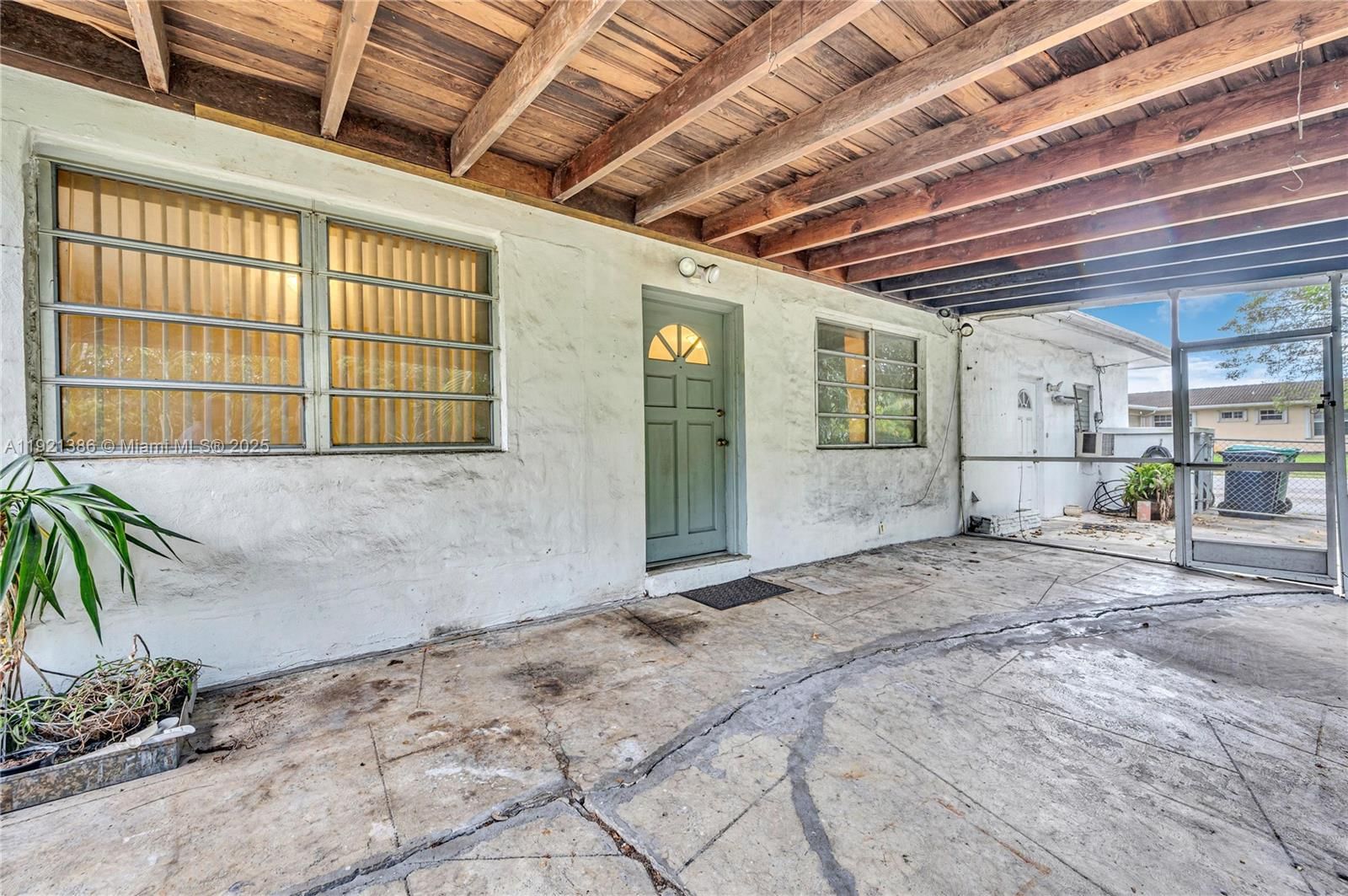 Real estate property located at 14500 5th Ct, Miami-dade, Oak Ranch Manor Corr Pl O, Miami, FL