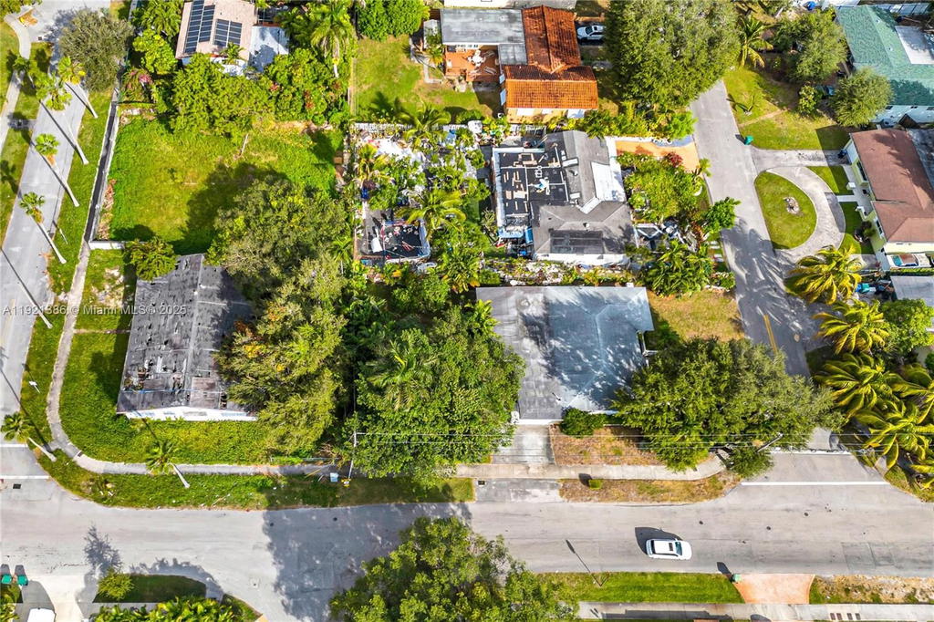 Real estate property located at 14500 5th Ct, Miami-dade, Oak Ranch Manor Corr Pl O, Miami, FL