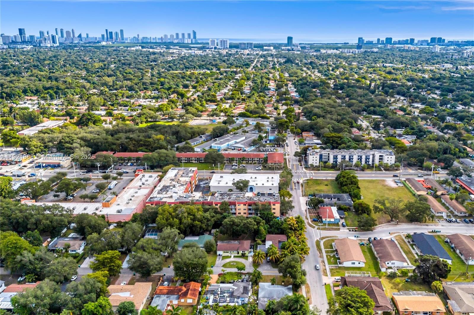 Real estate property located at 14500 5th Ct, Miami-dade, Oak Ranch Manor Corr Pl O, Miami, FL