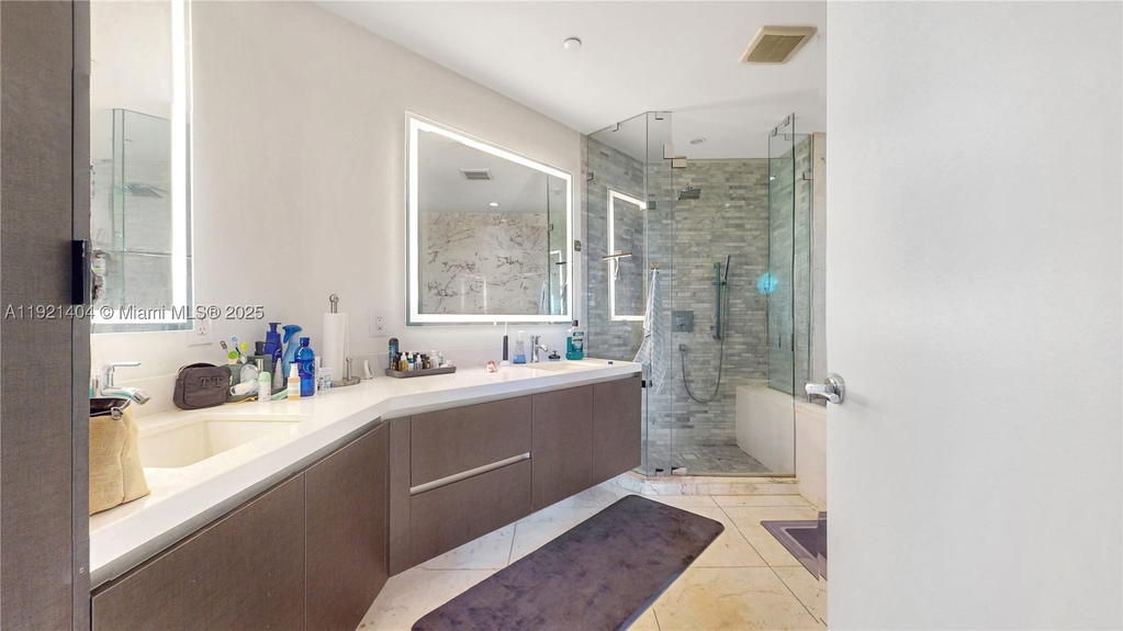 Real estate property located at 851 1st Ave #1508, Miami-dade, Paramount Miami Worldcent, Miami, FL