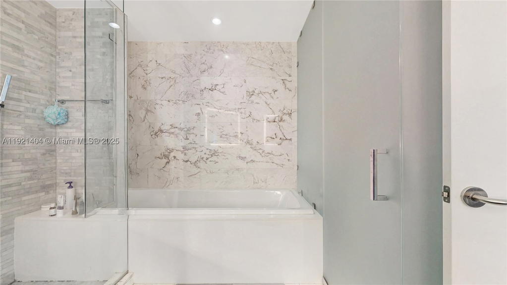 Real estate property located at 851 1st Ave #1508, Miami-dade, Paramount Miami Worldcent, Miami, FL