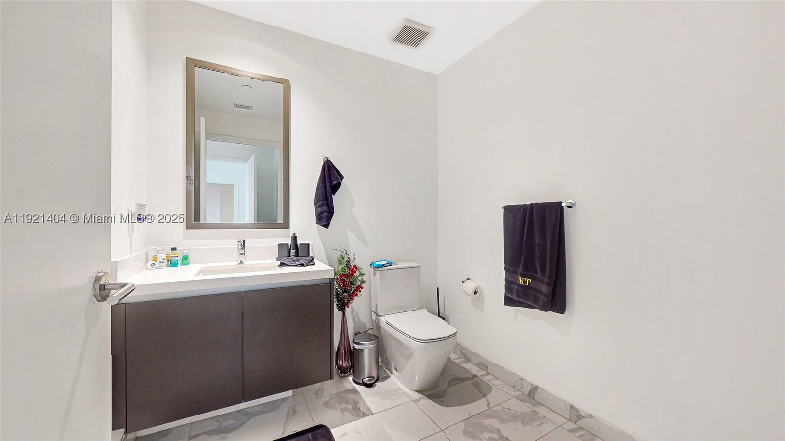 Real estate property located at 851 1st Ave #1508, Miami-dade, Paramount Miami Worldcent, Miami, FL