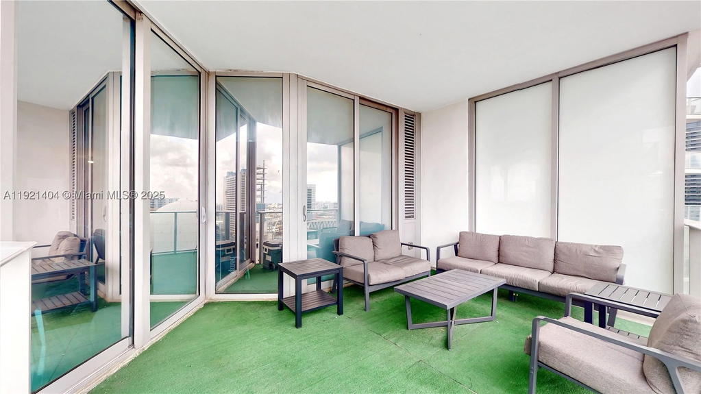 Real estate property located at 851 1st Ave #1508, Miami-dade, Paramount Miami Worldcent, Miami, FL