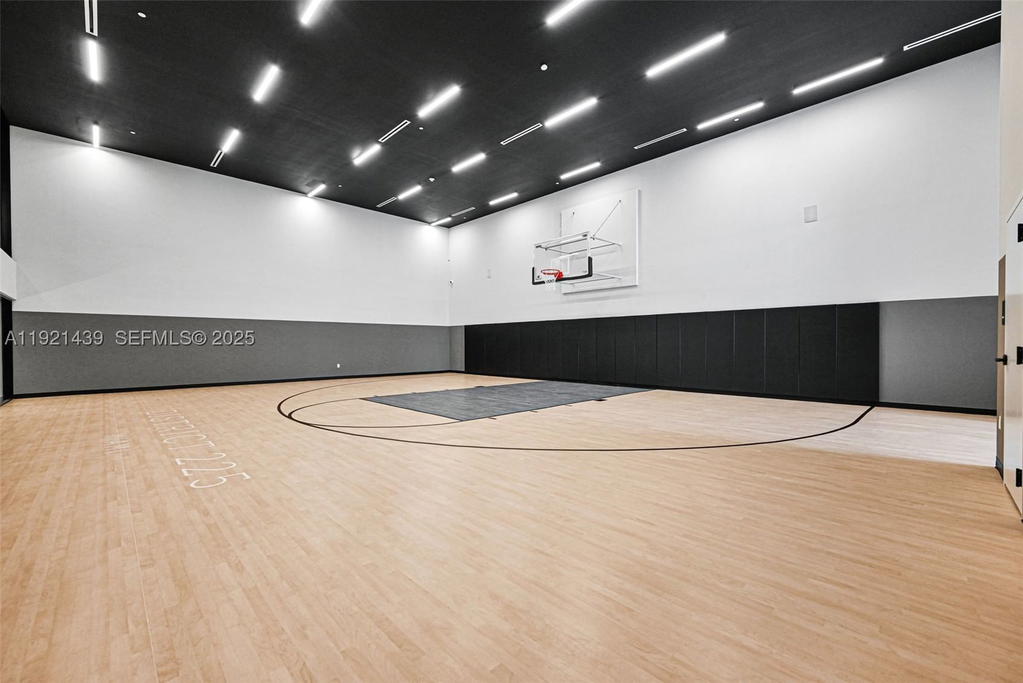 Real estate property located at 225 Miami Avenue #901, Miami-dade, Miami North, Miami, FL