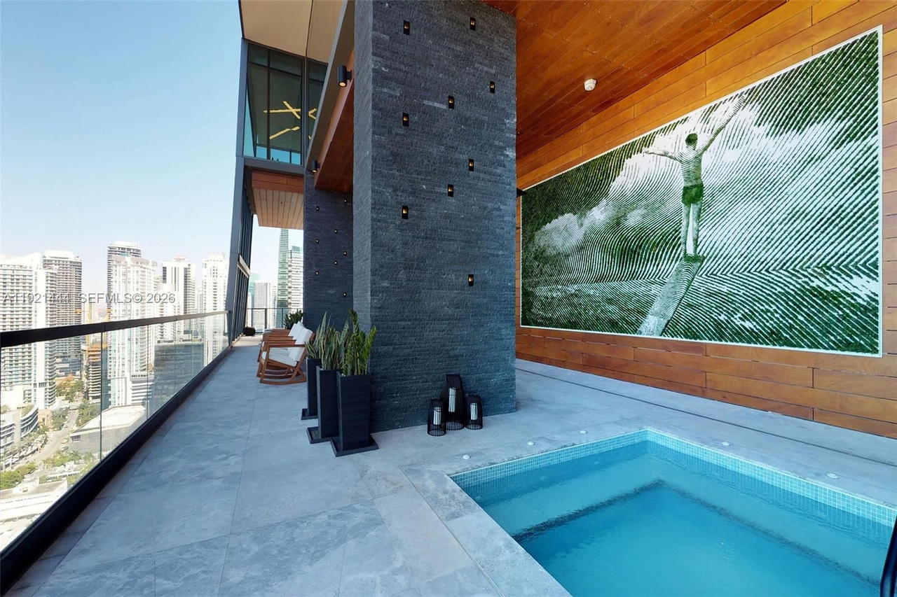 Real estate property located at 1451 Brickell Ave #2802, Miami-dade, Echo Brickell Condo, Miami, FL