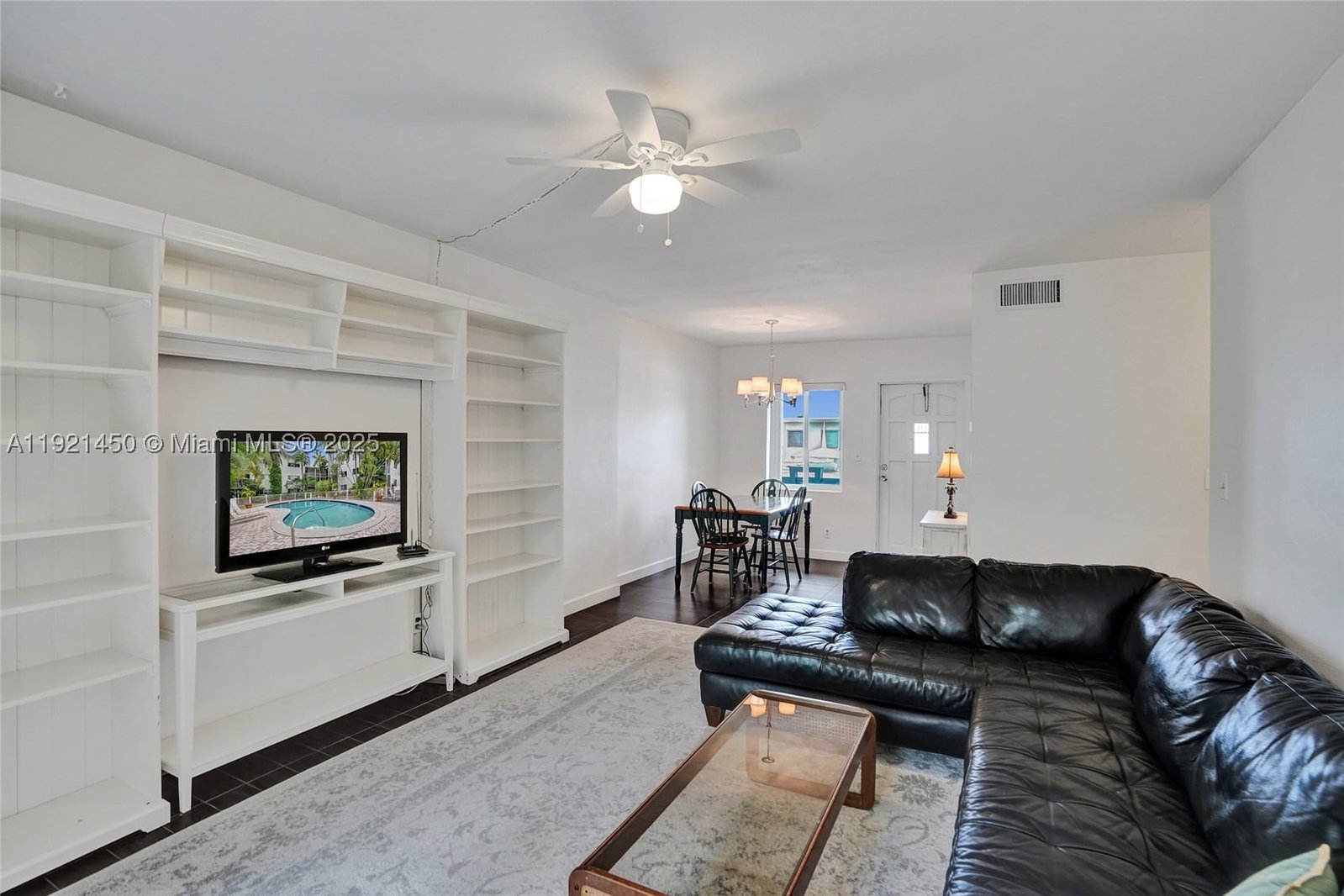 Real estate property located at 1535 15th St #208, Broward, Harbor View Apts Condo, Fort Lauderdale, FL