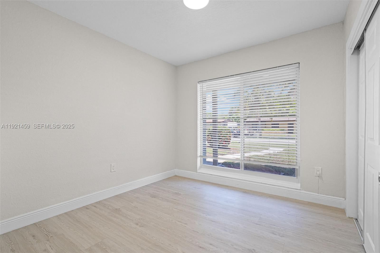Real estate property located at 3220 4th Ct, Broward, Browardale, Lauderhill, FL