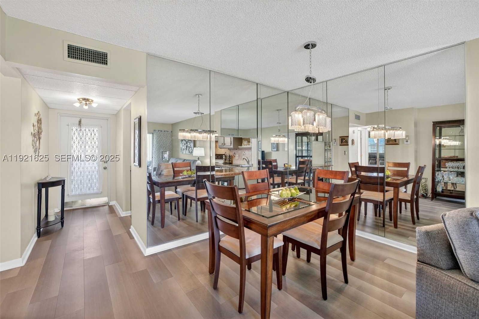 Real estate property located at 7817 Golf Circle Dr #301, Broward, Oriole Golf & Tennis Club, Margate, FL