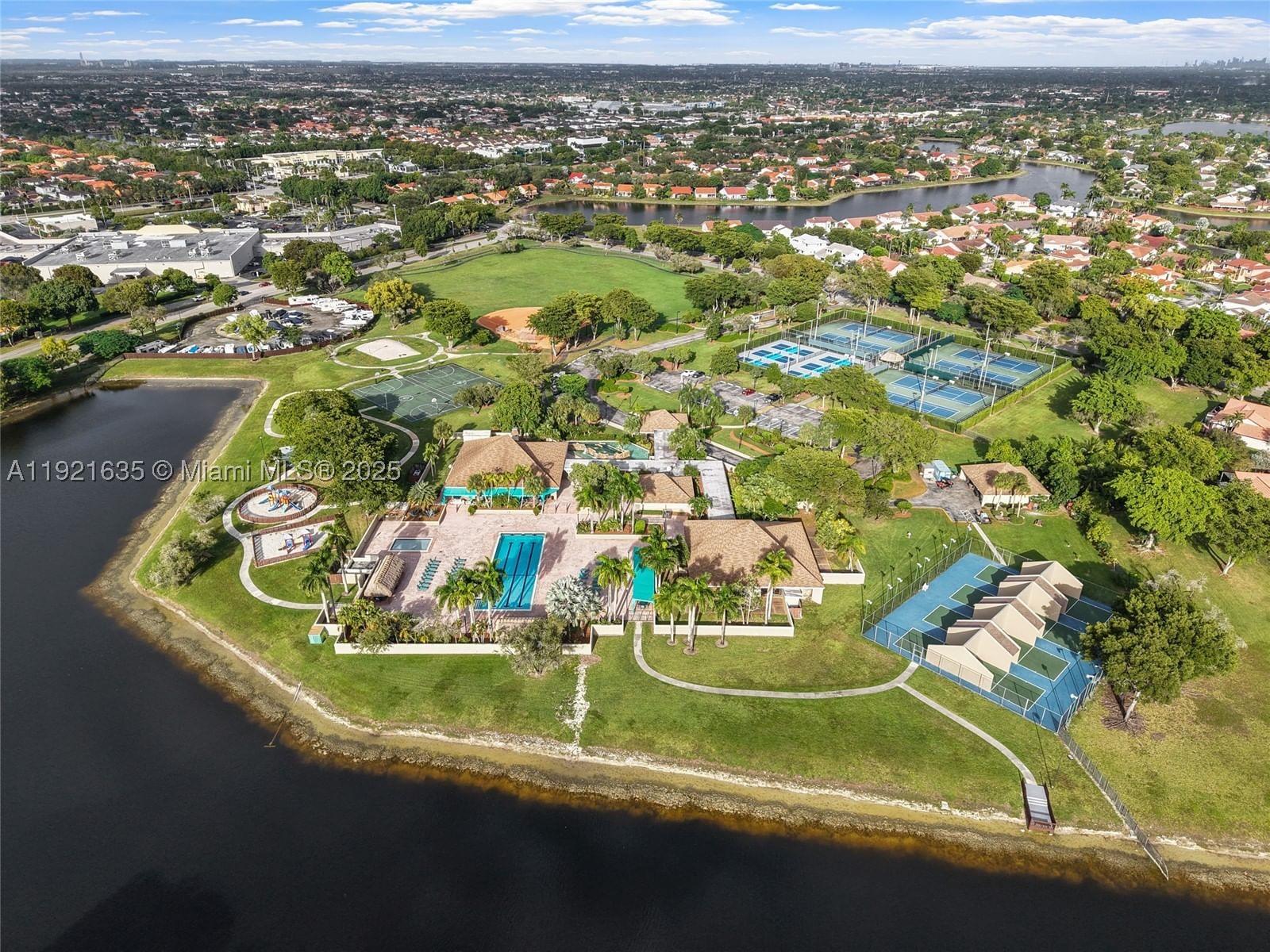 Real estate property located at 4687 153rd Ct, Miami-dade, Imperial Group, Miami, FL