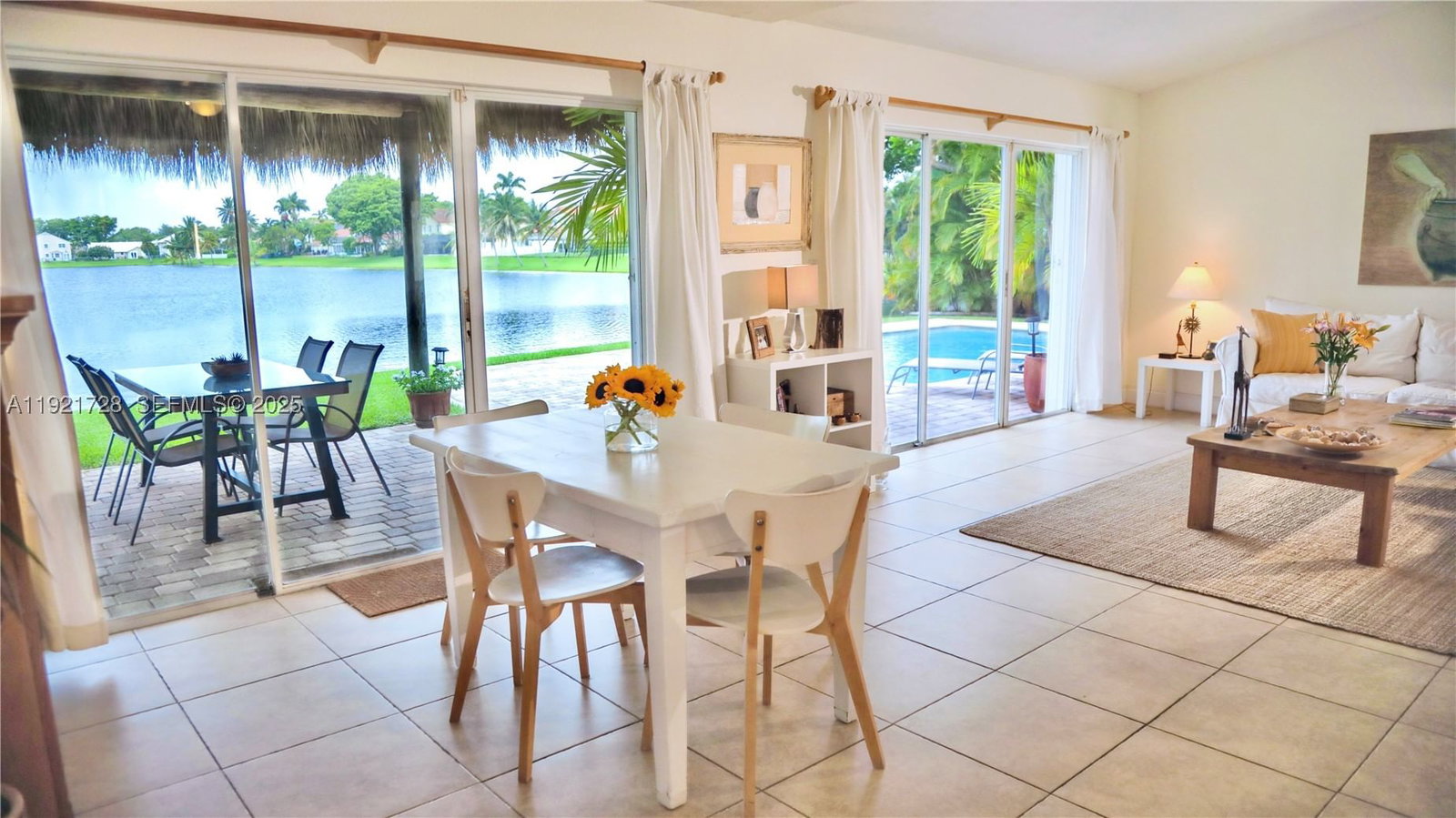Real estate property located at 21320 92nd Ave, Miami-dade, Lakes By The Bay Sec 10, Cutler Bay, FL