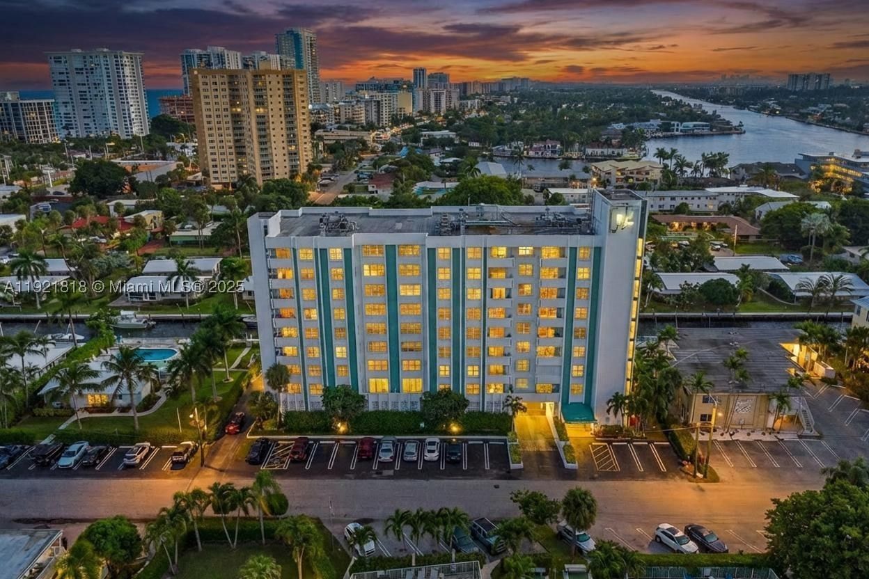 Real estate property located at 3210 10th St #4D, Broward, Savoy East Condo, Pompano Beach, FL