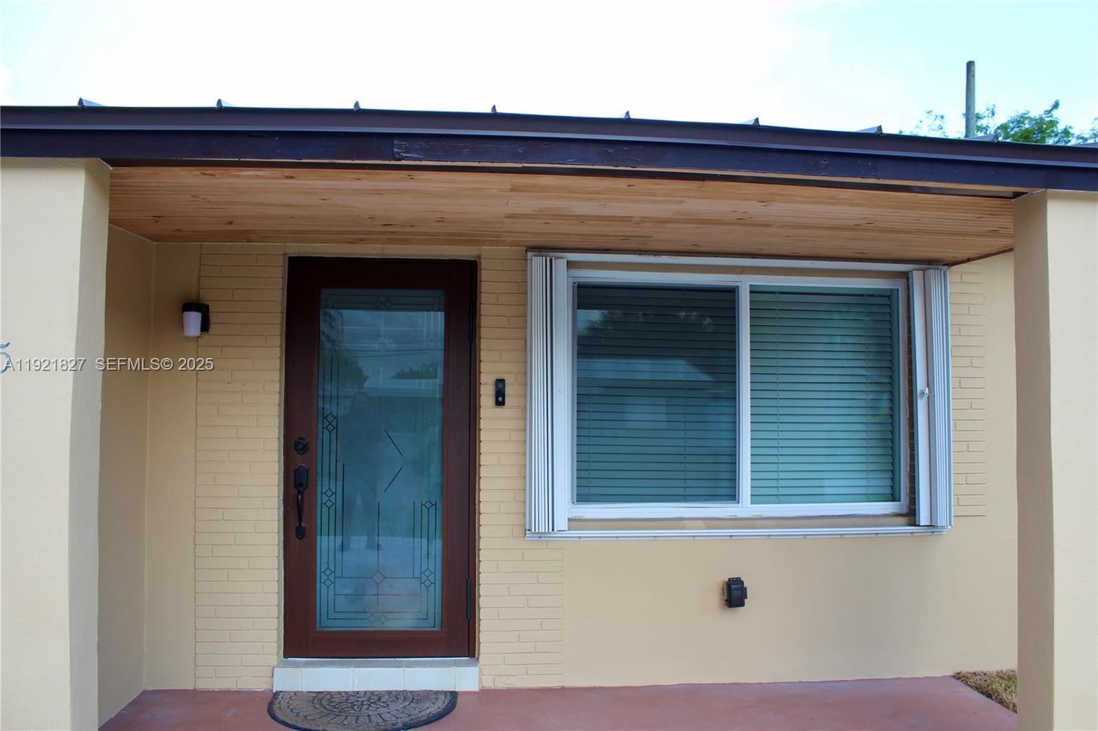 Real estate property located at 1715 59th Ave, Broward, Mic-lil Estates, Hollywood, FL