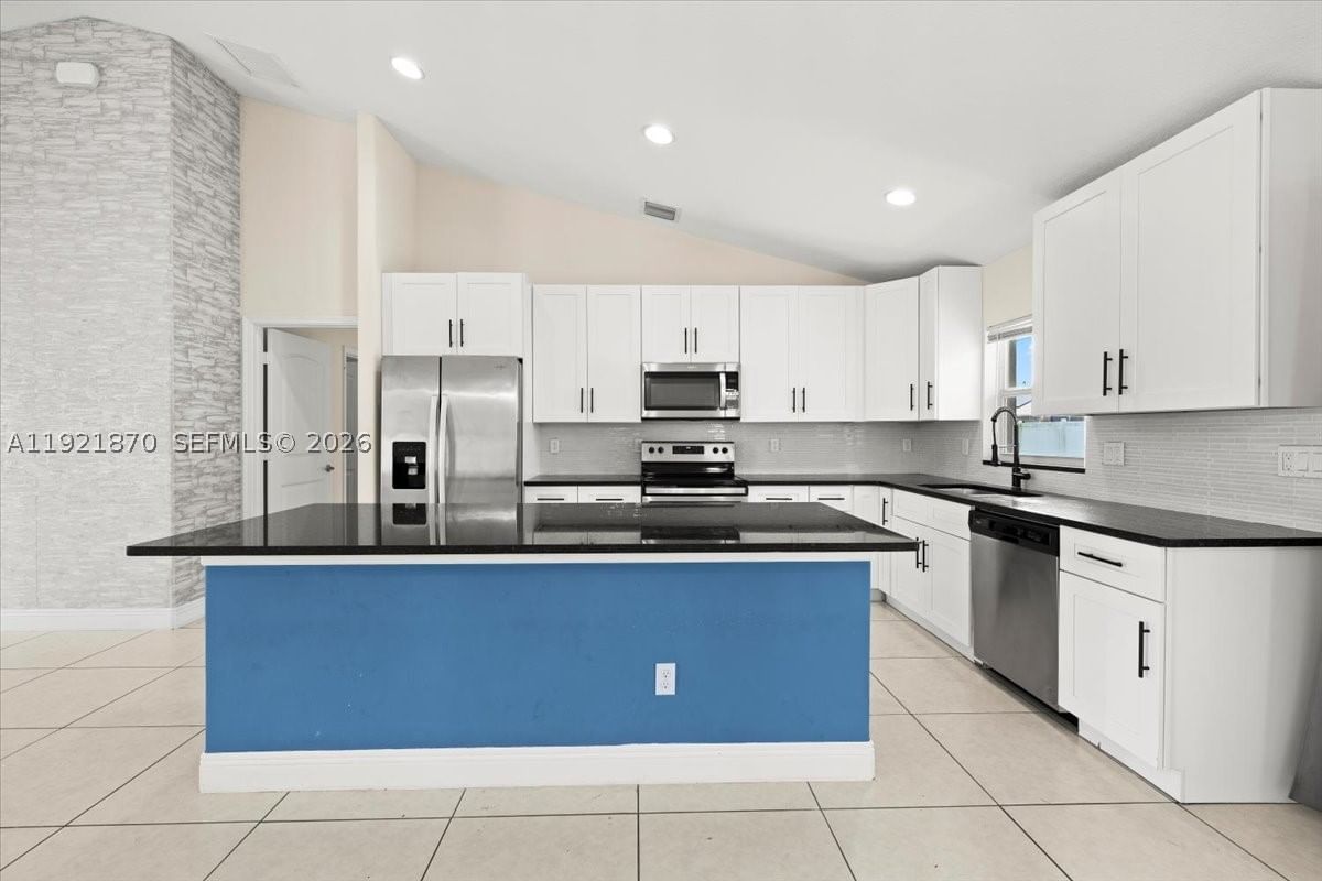 Real estate property located at 1156 Alexandria Ave, St Lucie, Port St Lucie Section 15, Port St Lucie, FL