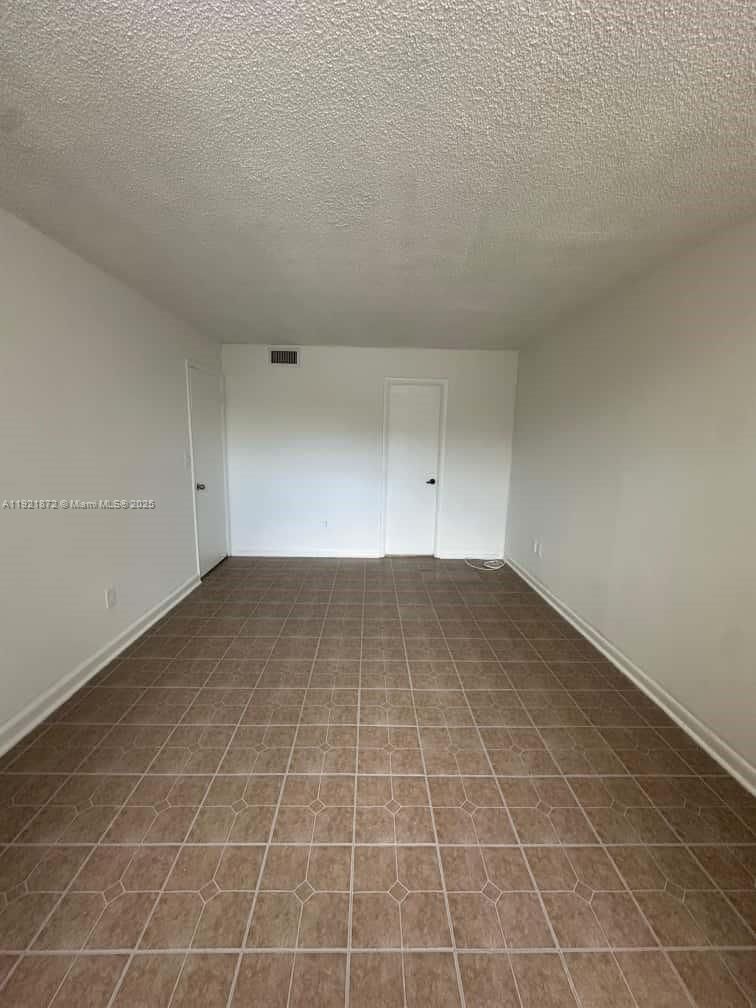 Real estate property located at 484 165th St Rd A-214, Miami-dade, Montecarlo Condo, Miami, FL