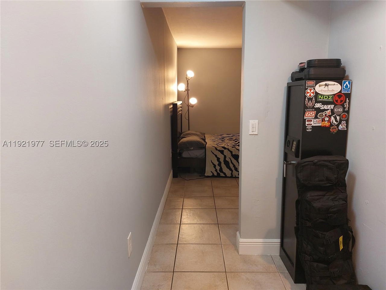 Real estate property located at 8415 107th Ave #255W, Miami-dade, Kendall Acres West Condo, Miami, FL