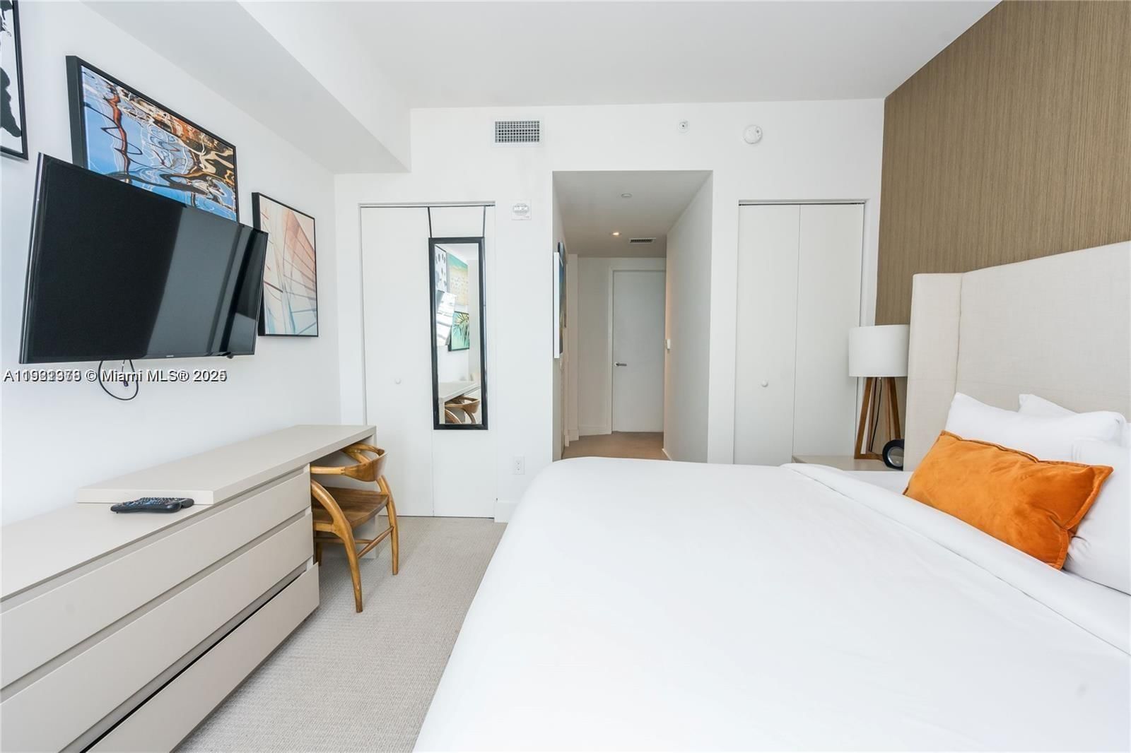 Real estate property located at 4111 Ocean Dr #1506, Broward, 4111 South Ocean Drive Co, Hollywood, FL
