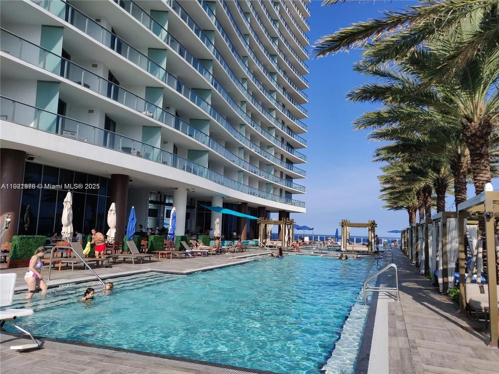Real estate property located at 4111 Ocean Dr #1506, Broward, 4111 South Ocean Drive Co, Hollywood, FL