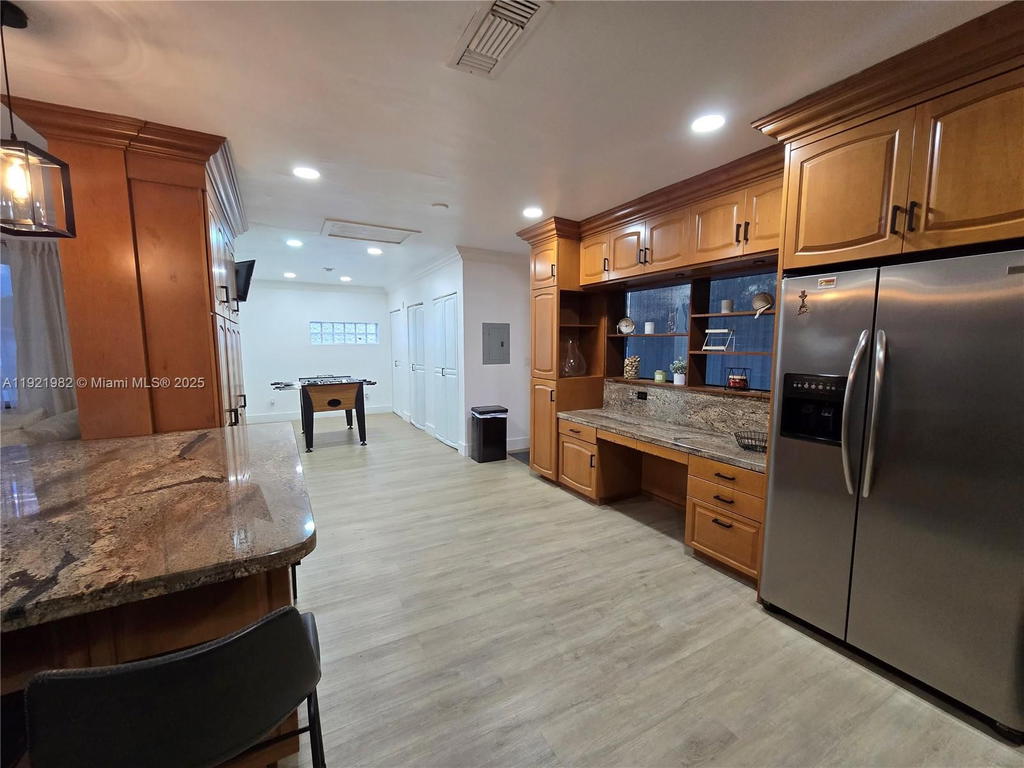 Real estate property located at 6571 Park St, Broward, Driftwood Plaza, Hollywood, FL