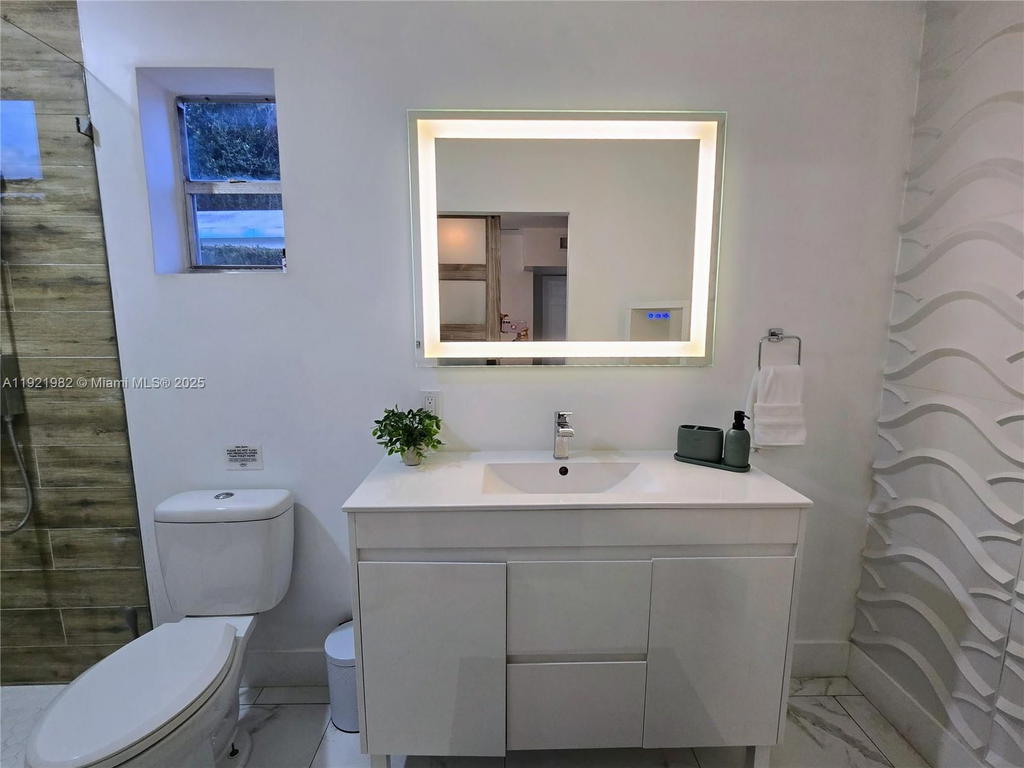 Real estate property located at 6571 Park St, Broward, Driftwood Plaza, Hollywood, FL