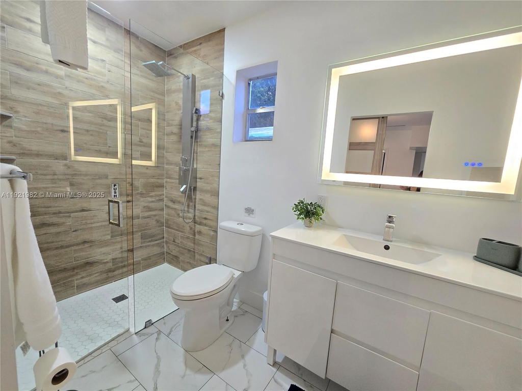 Real estate property located at 6571 Park St, Broward, Driftwood Plaza, Hollywood, FL