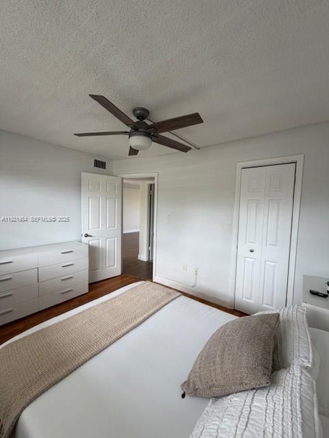 Real estate property located at 8350 Sunrise Lakes Blvd #202, Broward, Sunrise Lakes 54 Condo, Sunrise, FL