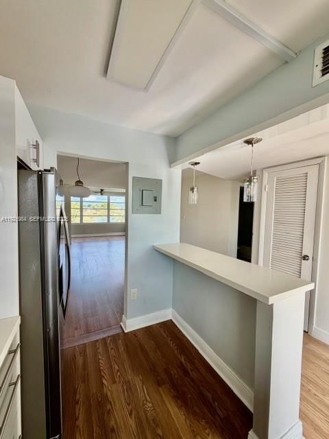 Real estate property located at 8350 Sunrise Lakes Blvd #202, Broward, Sunrise Lakes 54 Condo, Sunrise, FL
