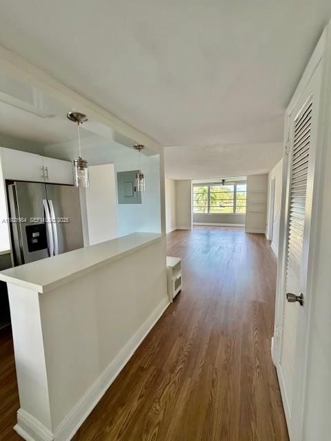 Real estate property located at 8350 Sunrise Lakes Blvd #202, Broward, Sunrise Lakes 54 Condo, Sunrise, FL