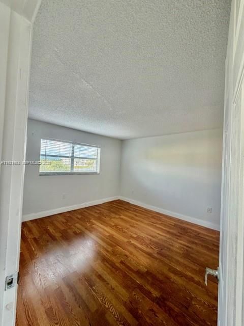 Real estate property located at 8350 Sunrise Lakes Blvd #202, Broward, Sunrise Lakes 54 Condo, Sunrise, FL