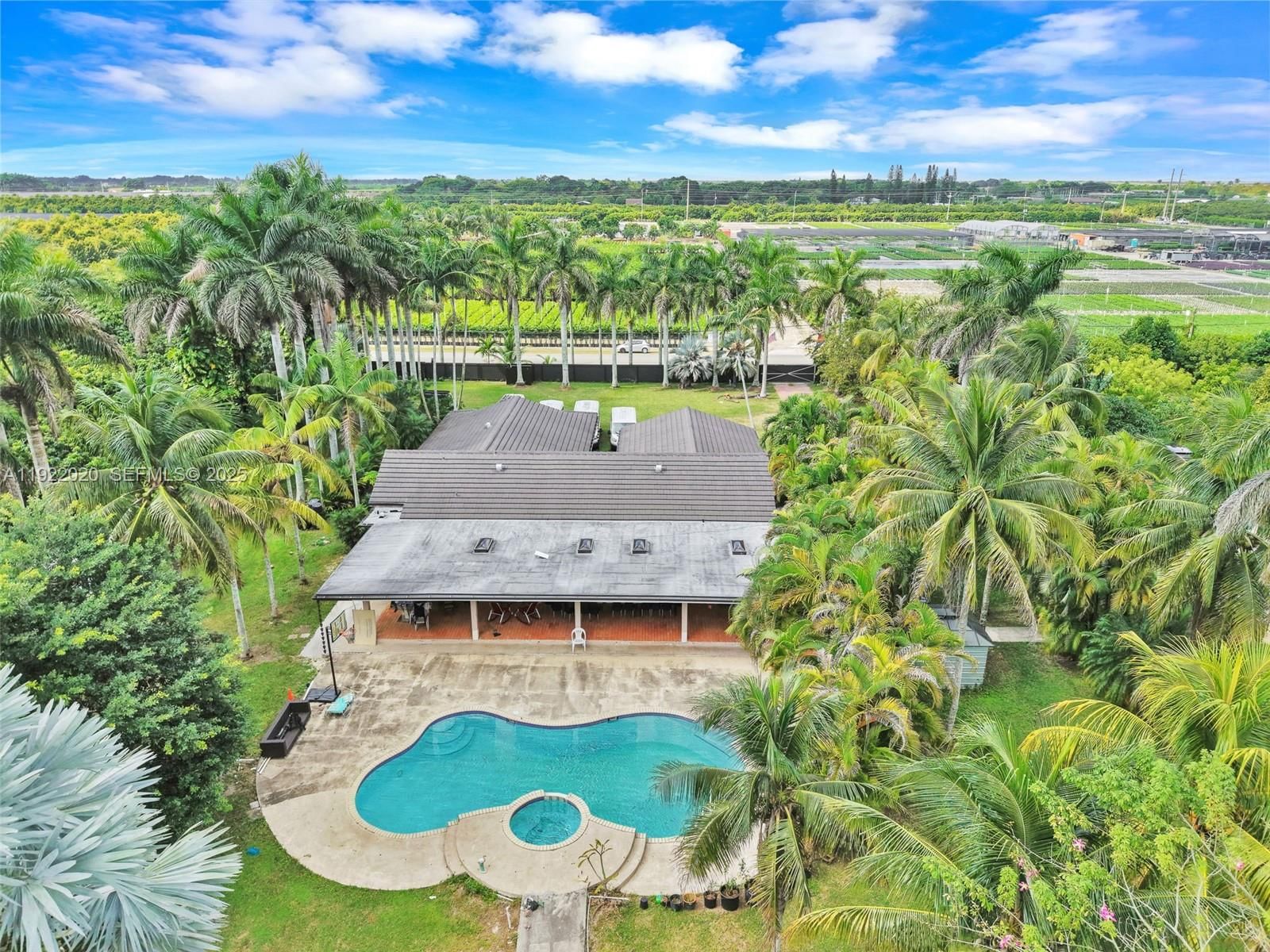Real estate property located at 21801 202nd Ave, Miami-dade, The Redlands, Miami, FL