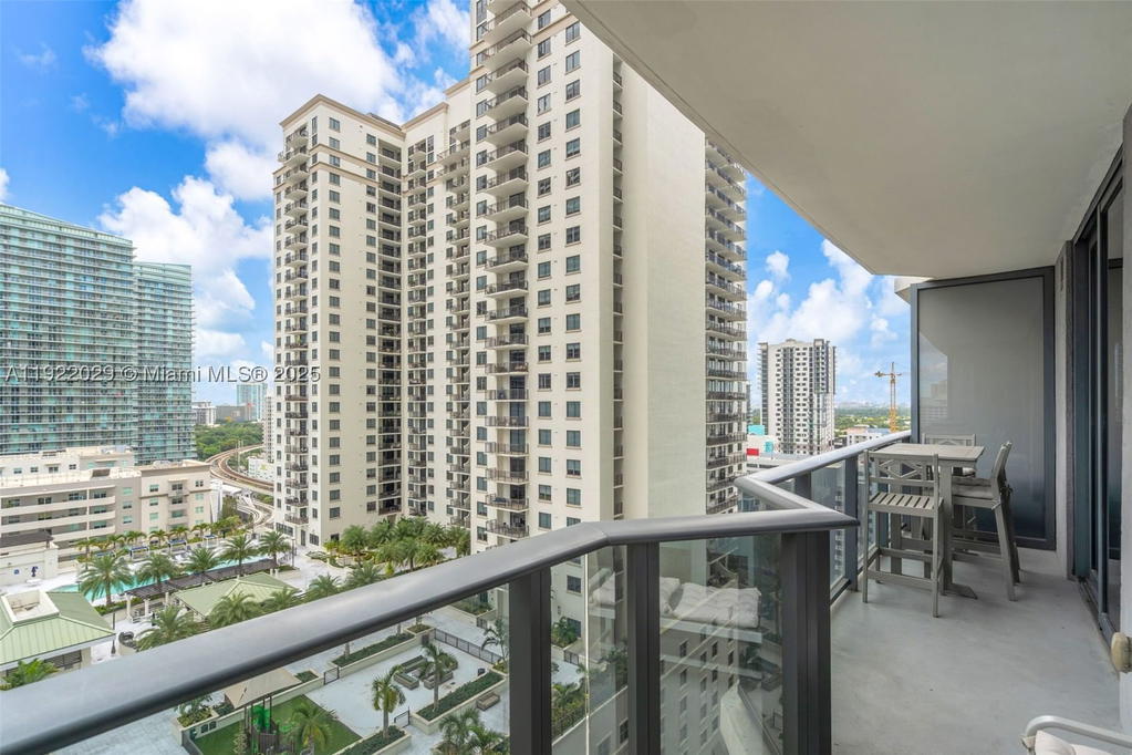Real estate property located at 55 9th St #1705, Miami-dade, Brickell Heights West Con, Miami, FL