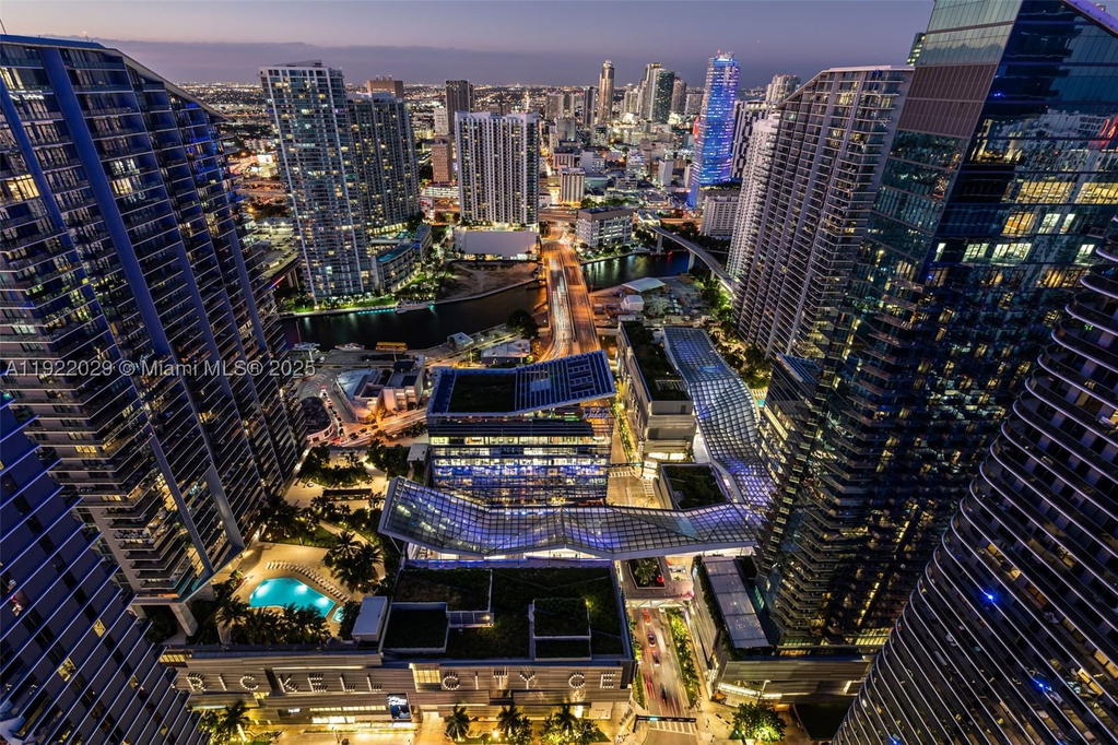 Real estate property located at 55 9th St #1705, Miami-dade, Brickell Heights West Con, Miami, FL
