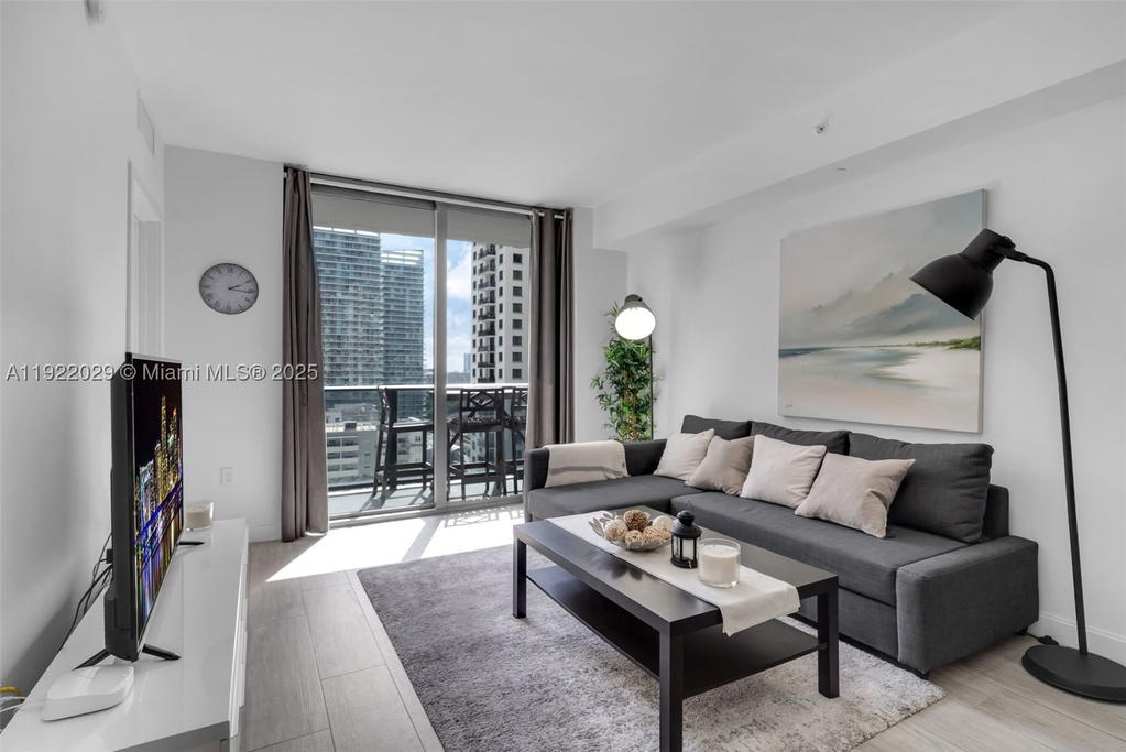 Real estate property located at 55 9th St #1705, Miami-dade, Brickell Heights West Con, Miami, FL