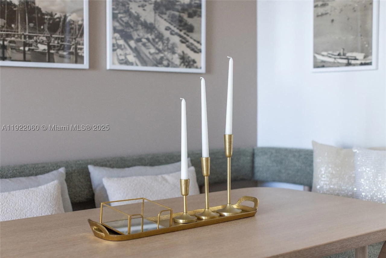 Real estate property located at 159 6th St #3209, Miami-dade, Gale Residences, Miami, FL