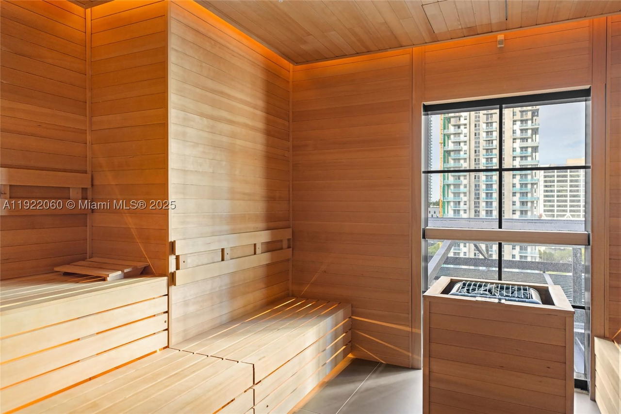 Real estate property located at 159 6th St #3209, Miami-dade, Gale Residences, Miami, FL