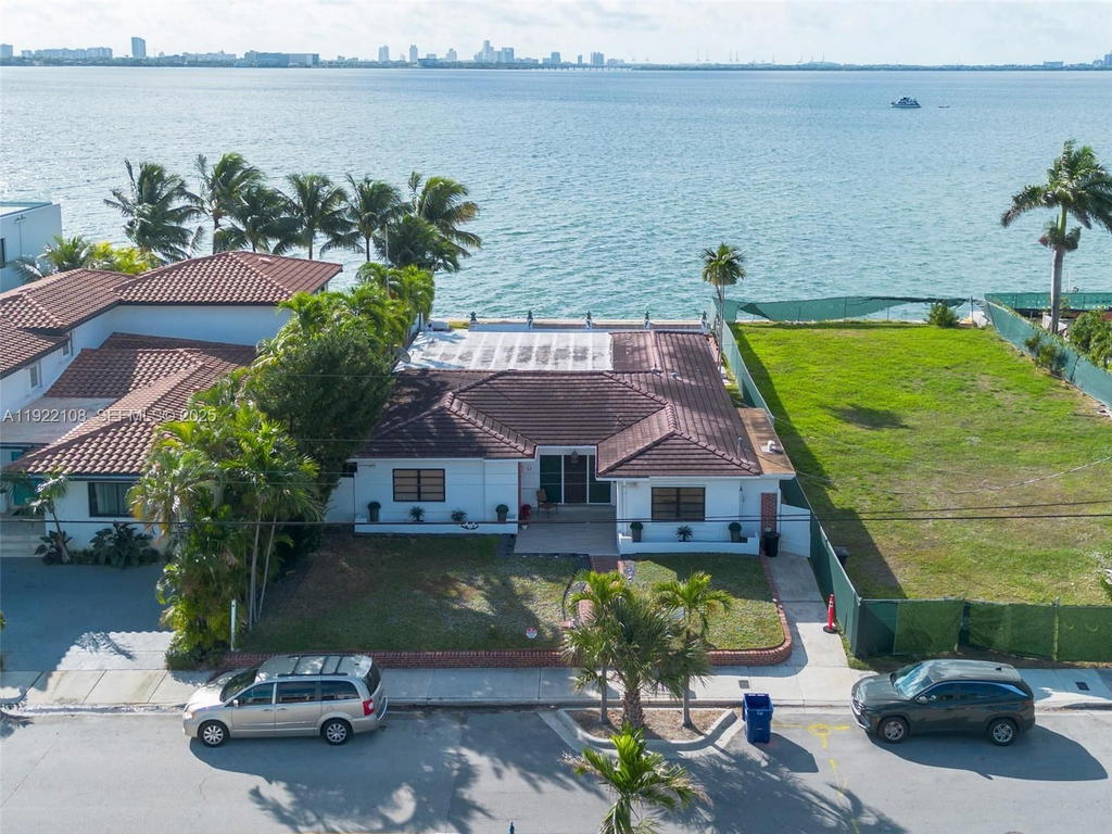 Real estate property located at 1680 Treasure Dr, Miami-dade, Treasure Island, North Bay Village, FL