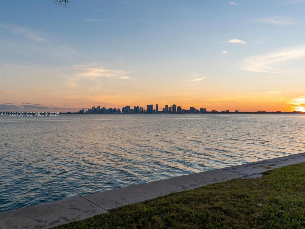 Real estate property located at 1680 Treasure Dr, Miami-dade, Treasure Island, North Bay Village, FL