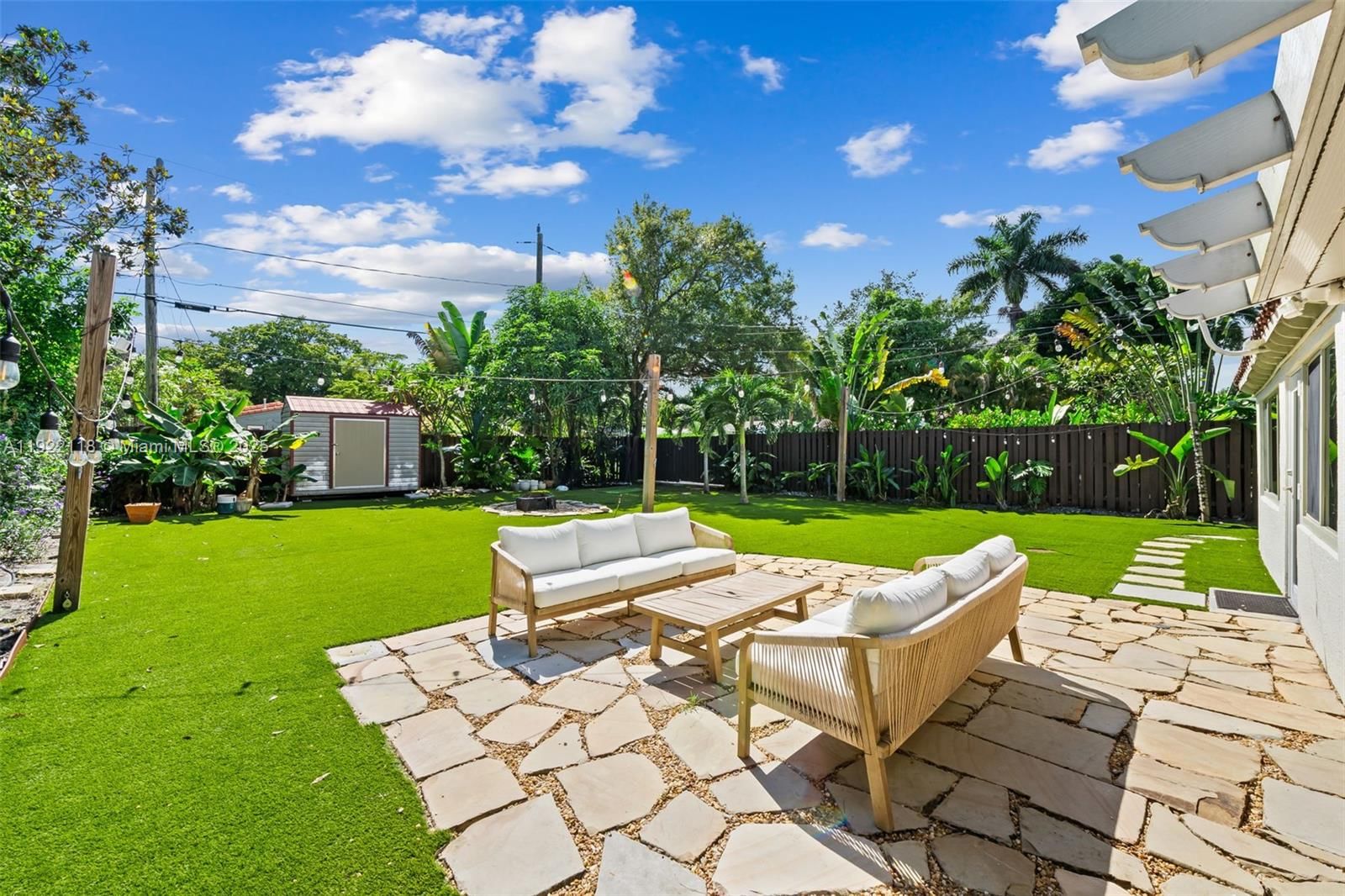 Real estate property located at 520 12th Ct, Broward, Croissant Park South Rive, Fort Lauderdale, FL