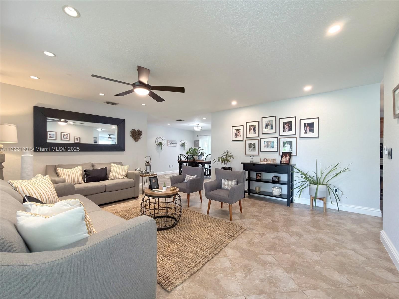 Real estate property located at 27700 164th Ct, Miami-dade, Heritage Trails Four, Homestead, FL